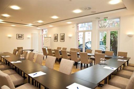 фото отеля Hotel Oranien Dillenburg