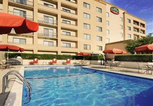 фото отеля Courtyard by Marriott Dallas Central Expressway