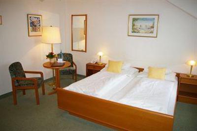фото отеля Inselhotel Faaker See