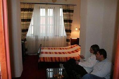 фото отеля Guesthouse Maksimilian