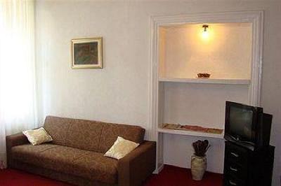 фото отеля Guesthouse Maksimilian