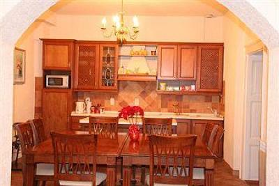 фото отеля Guesthouse Maksimilian