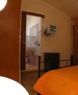 фото отеля Rita And Renzo Bed And Breakfast Riola Sardo