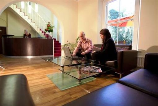 фото отеля Dbs Serviced Apartments