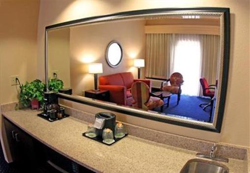 фото отеля Courtyard by Marriott Columbia Northeast/I-77