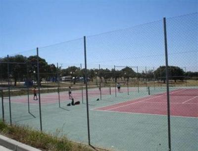 фото отеля Camping-Bungalow Park Sierra de la Culebra