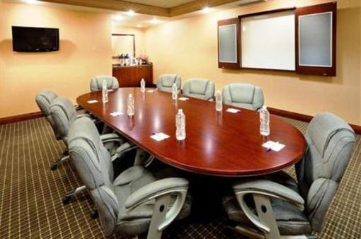 фото отеля Holiday Inn Express Hotel & Suites Toronto Mississauga