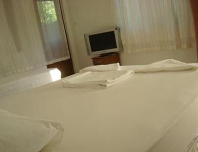 фото отеля Olympia Hotel Olympos