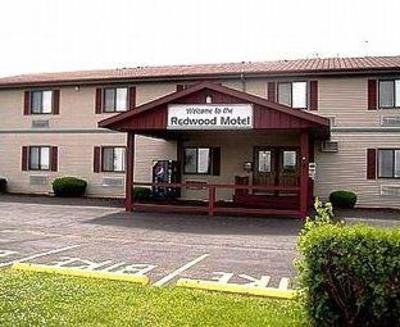 фото отеля The Redwood Motel