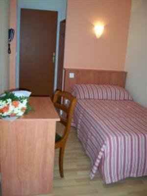 фото отеля Hotel d'Alsace Villeurbanne