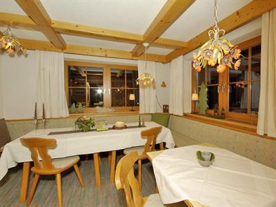 фото отеля Furmesli Appartements Lech am Arlberg