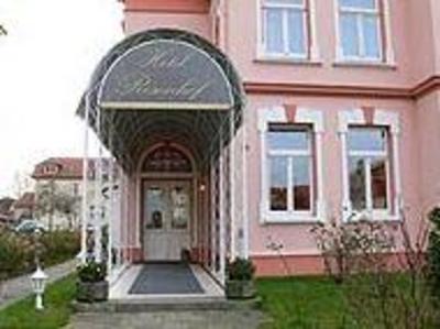 фото отеля Hotel Rosenhof Ostseebad Kuhlungsborn