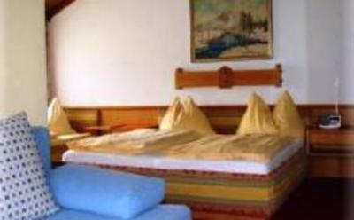 фото отеля Gasthof-Pension Kirchenwirt Gosau