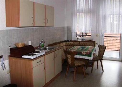 фото отеля Hotel Deutscher Hof Friedrichroda