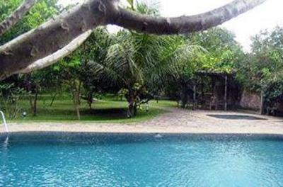 фото отеля Villa Joglo Semarang