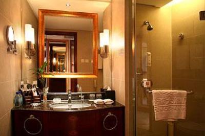 фото отеля Tianjin Golden Ocean Hotel