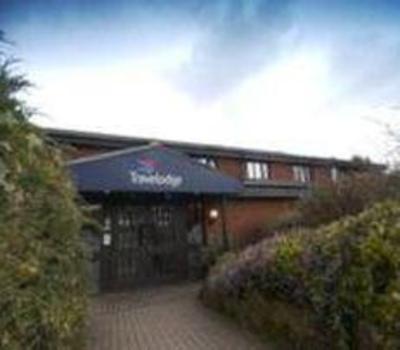 фото отеля Travelodge Chester Northop Hall