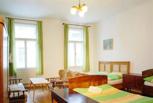 фото отеля Cuba Bar & Hostel