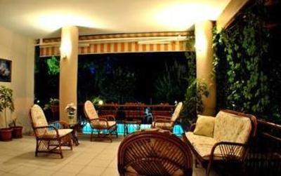 фото отеля Nihan Hotel
