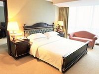 Golden Sea View Hotel