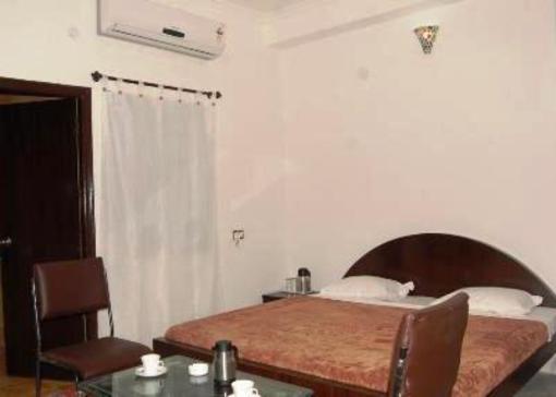 фото отеля Hotel Siddhi Vinayak