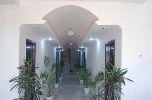 фото отеля Hotel Siddhi Vinayak