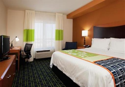 фото отеля Fairfield Inn & Suites Phoenix Chandler Fashion Center