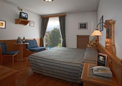фото отеля Hotel Posta Forni di Sopra
