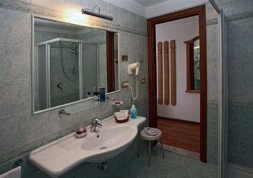 фото отеля Hotel Posta Forni di Sopra