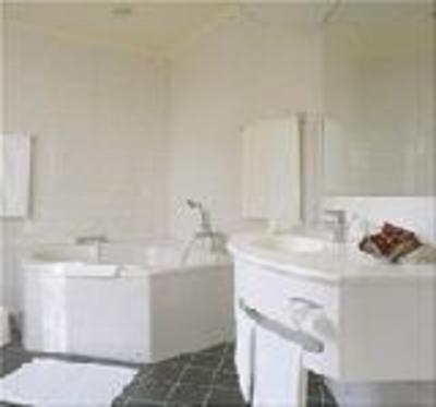 фото отеля Restaurant & Hotel Carelshaven