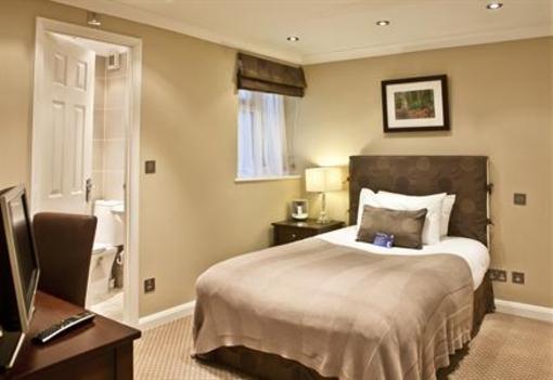 фото отеля Highgate House Creaton Northampton