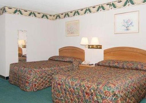 фото отеля Rodeway Inn Clearfield