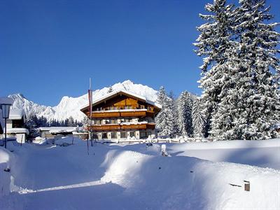 фото отеля Gasthof Pension Golfvilla Pertisau