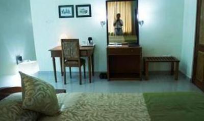 фото отеля Hotel Lilawati Grand