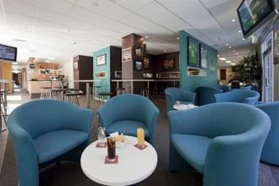 фото отеля Quality Suites Clifton On Northbourne