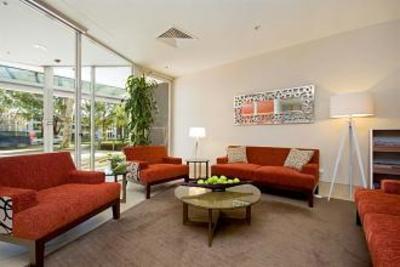 фото отеля Quality Suites Clifton On Northbourne