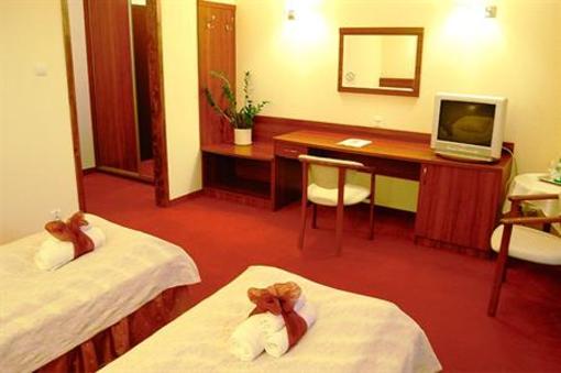 фото отеля Relax Hotel Kety