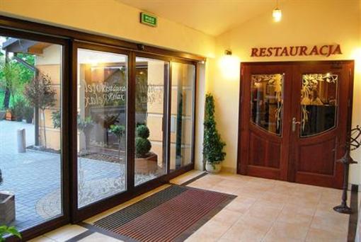 фото отеля Relax Hotel Kety