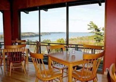 фото отеля Bar Harbor Hotel - Bluenose Inn