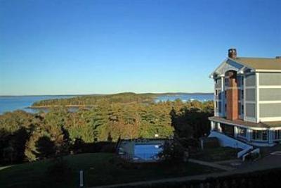 фото отеля Bar Harbor Hotel - Bluenose Inn