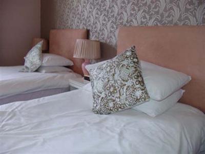 фото отеля The Cliff House Hotel New Milton