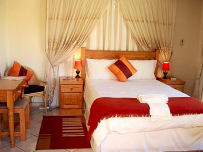 фото отеля Riverside Palms B&B Durban