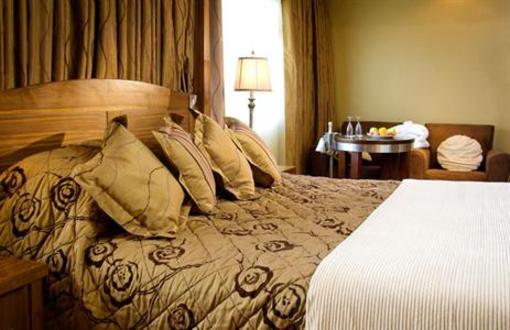 фото отеля Kilmore Hotel Cavan