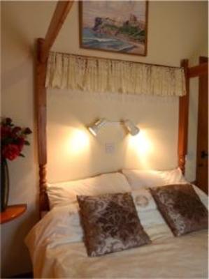 фото отеля Deloraine Holiday Homes