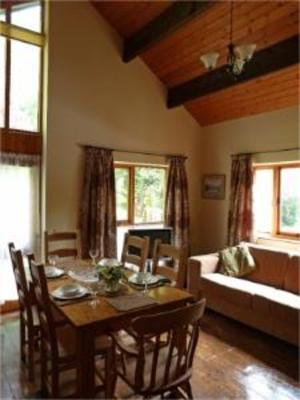 фото отеля Deloraine Holiday Homes