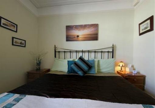 фото отеля Rivendell Guest House Swanage