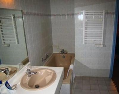 фото отеля Inter-Hotel Le Sully
