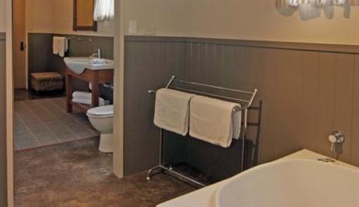 фото отеля Turangi Trout Lodge