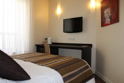 фото отеля Hotel Le Relais Saint Jacques