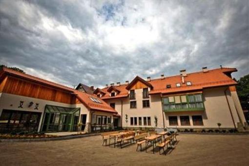 фото отеля Hotel Modrzewiowka